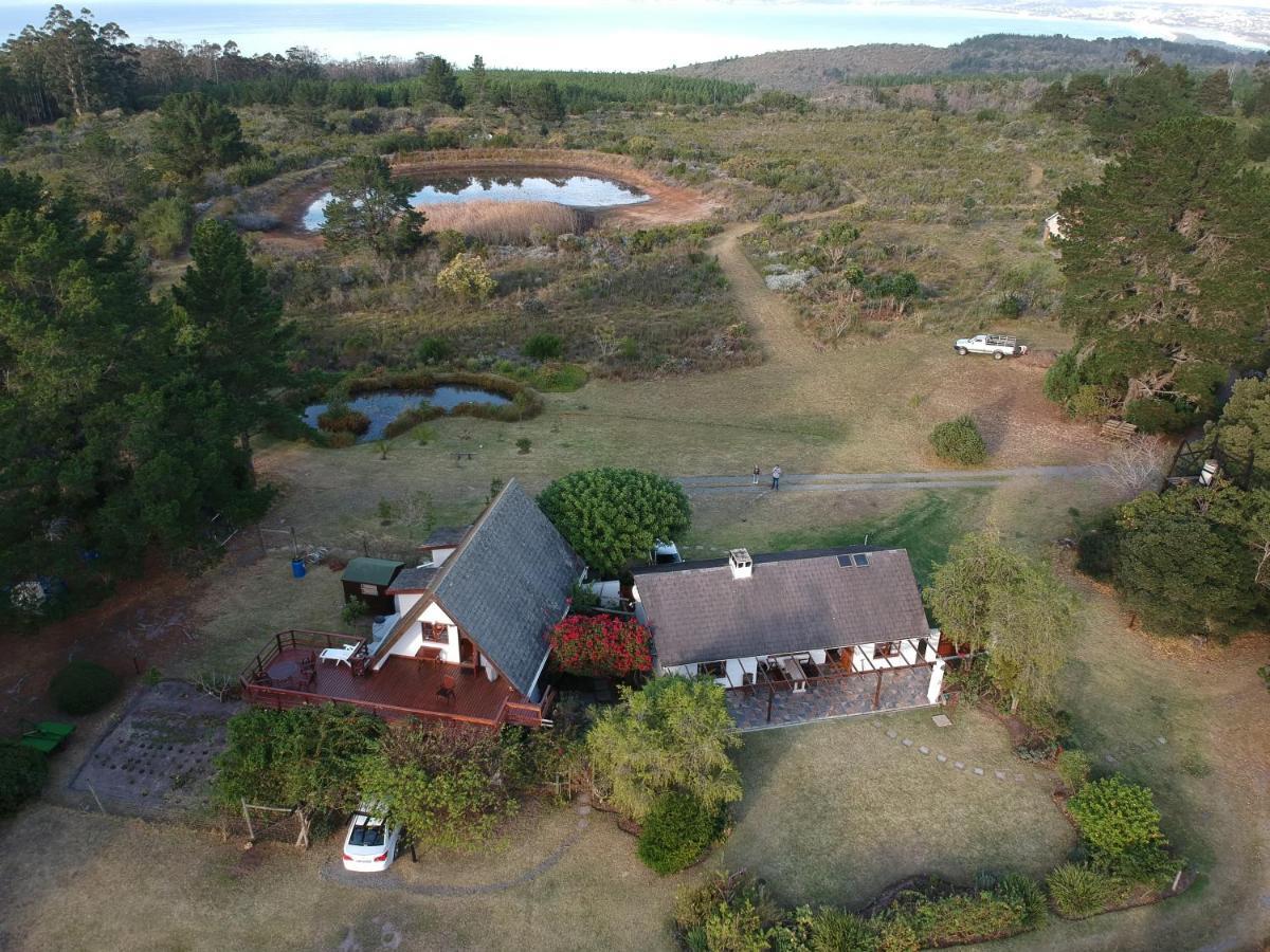 Heatherhill Farmhouse - Sea & Mountain Views Plettenberg Bay Bagian luar foto
